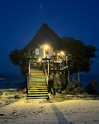 Kizimkazi, Jozani Chwaka Bay National Park, Rock Restaurant